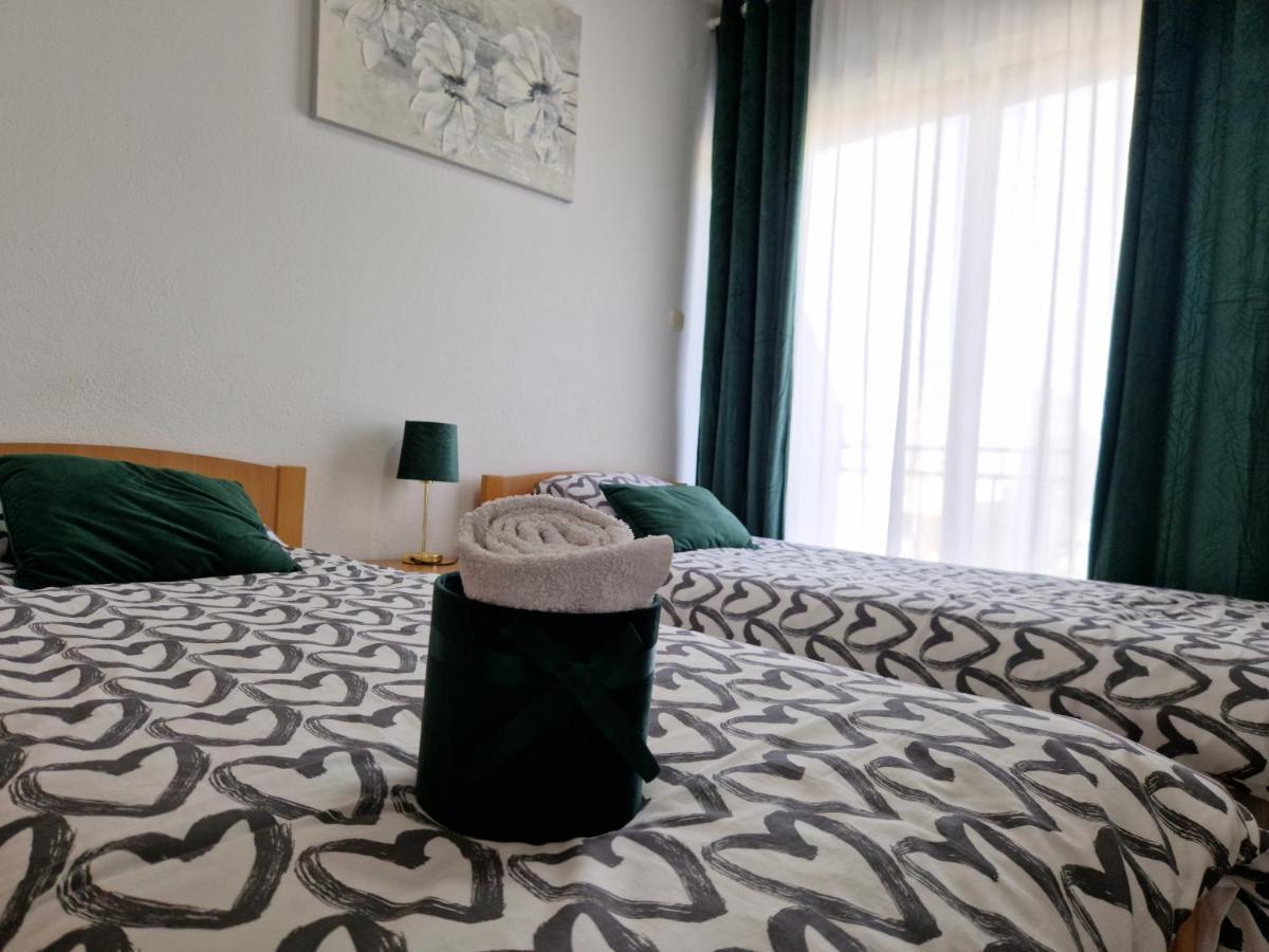 Motel "Tri Lovca" Knin Bagian luar foto